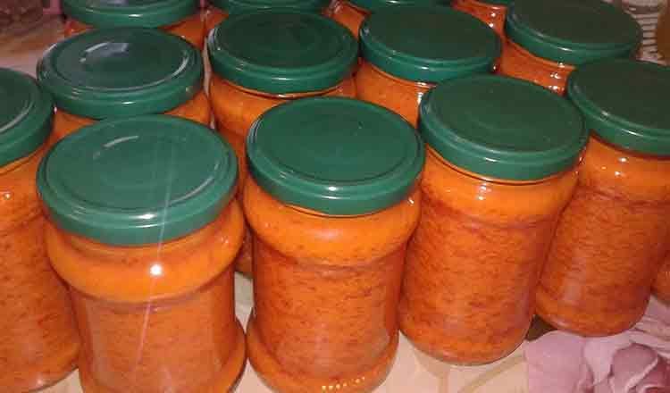 Rețeta părintelui Efrem de la Dervent de pasta de ardei capia pentru iarnă