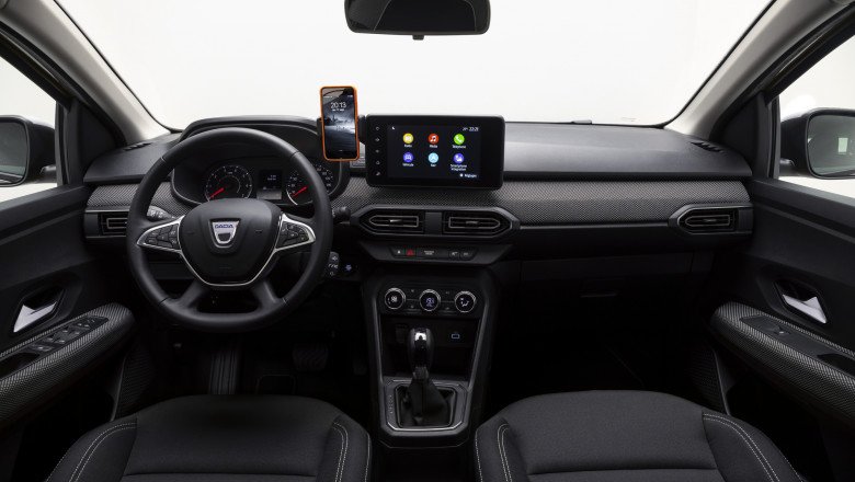 Platformă nouă. Dotări nemaiîntâlnite pe modelele noile modele Logan, Sandero și Sandero Stepway