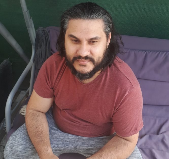 Moartea fulgerătoare a unui artist de 37 de ani din Iași i-a dezarmat pe medici: în câteva zile avea plămânii măcinați de virus în proporție de 95%