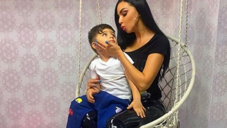 Din păcate vești triste. Andreea Podărescu este distrusă! Mesaj disperat de la terapie intensivă unde are internat copilul