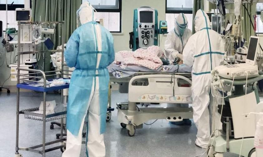 Sistemul medical se clatină sub valul de cazuri noi.  Sunt ocupate toate locurile din secțiile ATI!