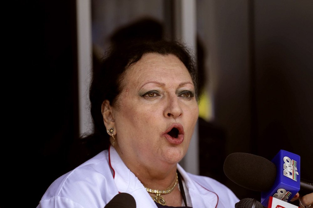 Monica Pop, sare la gatul lui Iohannis: “Oamenii nu mai au nici curaj, nici incredere, nici perspective si nici sperante! Vor “cadea” tot mai multi”