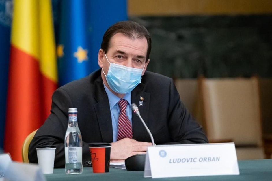 Vor fi introduse declarațiile pe proprie răspundere, iar magazinele se vor închide la ora 21:00. Vor fi amenzi pentru nerespectarea regulilor. În toată țara.