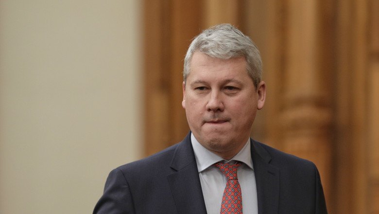 Predoiu isi face bagajele, PSD intra in panica. Surse: USR PLUS va prelua Ministerul Justitiei