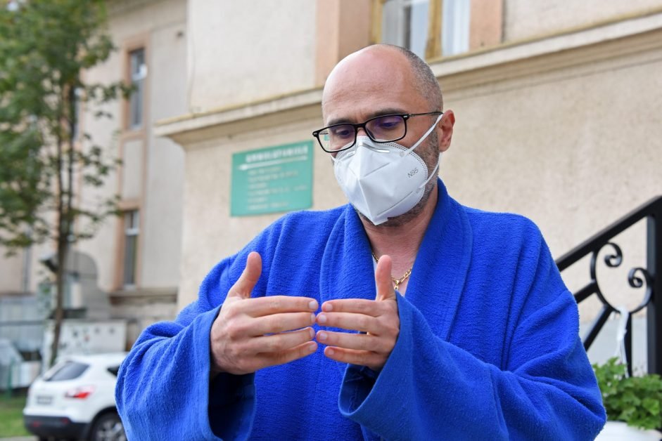 Ultima Ora! Managerul Spitalului ”Victor Babeș” din Timișoara s-a vaccinat și el.La 24 de ore după injectare: „Ușoare dureri musculare.