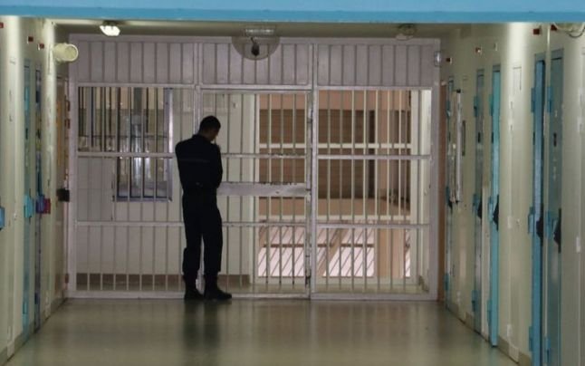 Ultima Oră! De ce ne era frică, nu am scăpat. Primul român suspect că ar fi infectat cu noua tulpină