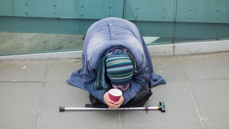 Elveția, obligată de CEDO să plătească daune unei cerșetoare din România, care a primit o amendă prea mare