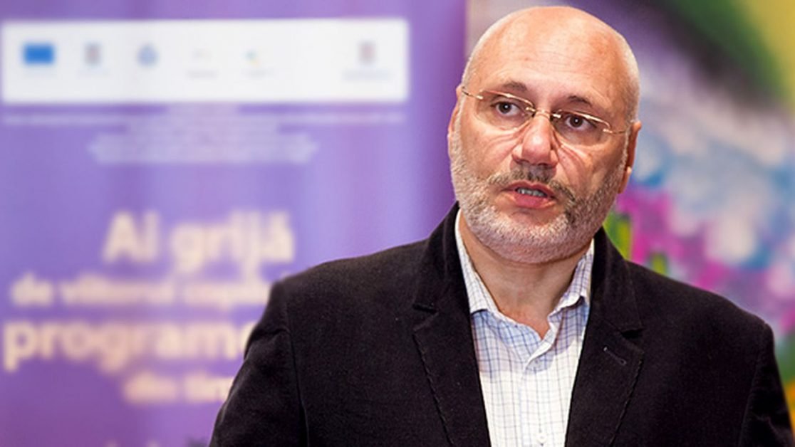 Psiholog: Începe să trăiești pentru tine, nu mai încerca să-i mulțumești pe alții. Satisfacerea tuturor ne poate face sa suferim. De cand eram tineri, am fost invatati aceasta atitudine