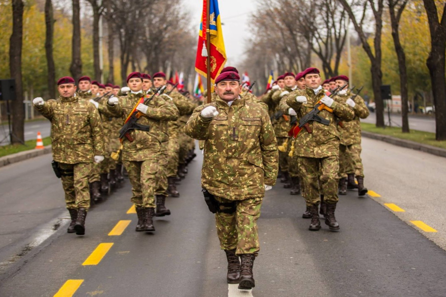 Angajează ARMATA! Se dă salariu de 6000 de lei. Condițiile pe care trebuie să îndeplinești