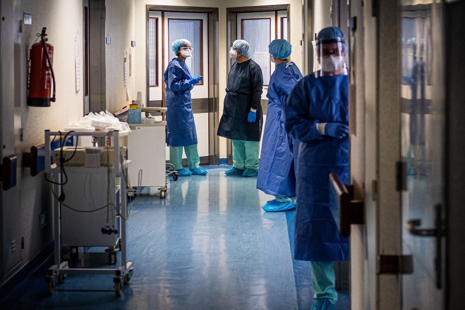 Concluziile raportului medico-legal în cazul asistentei medicale de la „Marius Nasta” care a murit la 7 zile dupa vaccin. Ce scrie în certificatul de deces