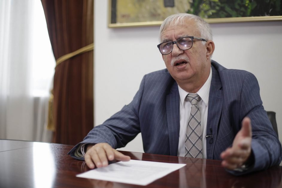 Zegrean: Pensiile speciale în vigoare pot fi tăiate. Nu scrie nicăieri că un drept câştigat rămâne pe vecie