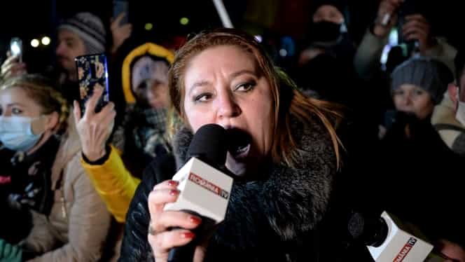 Diana Sosoaca, prima declaratie dupa petrecerea cu lautari: “Raed Arafat distruge Romania pas cu pas. Eu am formulat plangere penala…”