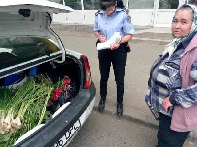 În România este mult mai periculos să vinzi urzici și ceapă verde, decât să iei mită. Poliția a confiscat mai multe kg de urzici, 18 legături de ceapă verde, 16 legături de salată, 11 sticle de lapte, 67 de ouă proaspete