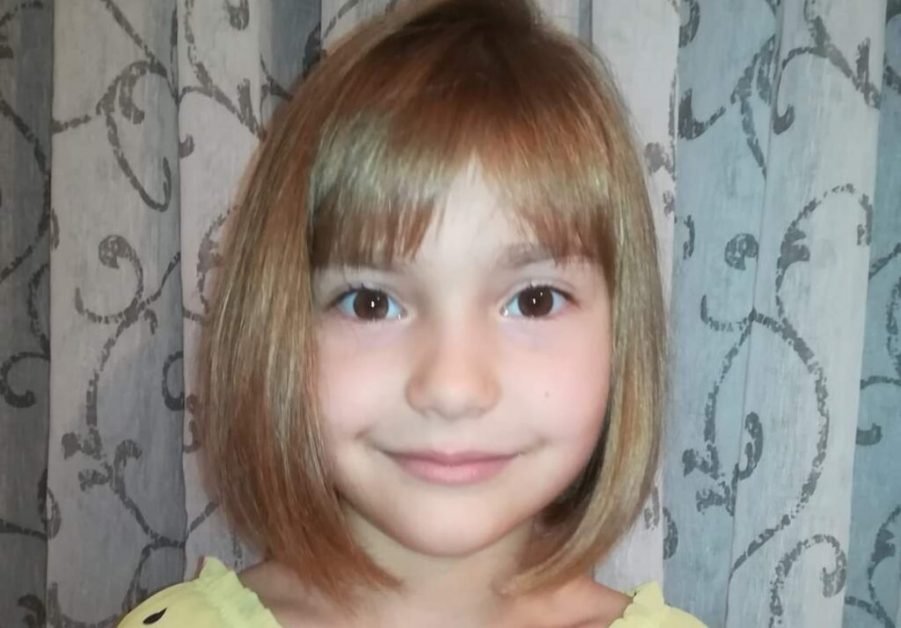 Felicitări , copil minunat. Lucia Baicu, olimpica de clasa a II-a care a terminat în 5 minute subiectele la Olimpiada digitală de Matematică