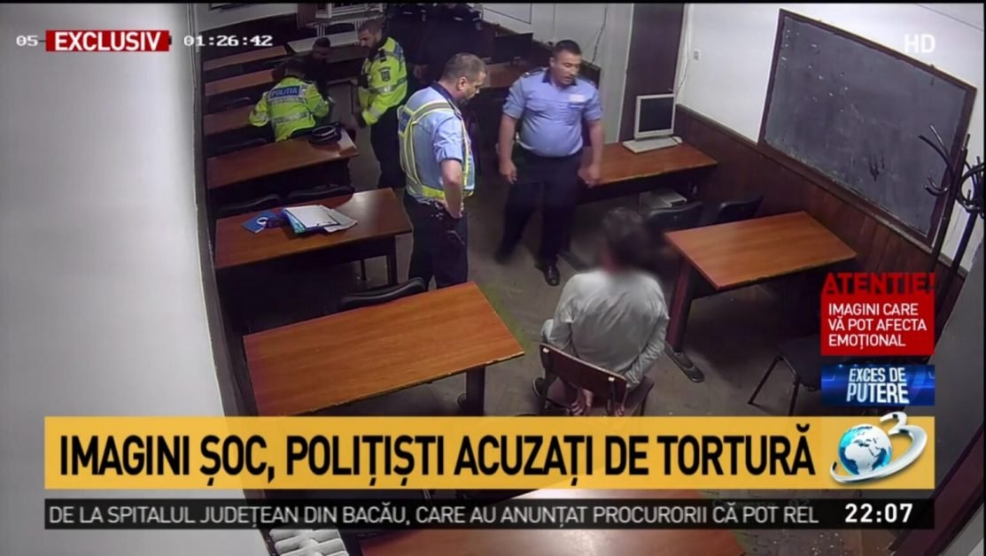 Video cutremurător din Secția 16, unde șapte polițiști bat și strangulează un bărbat încătușat. Liderul de sindicat, arestat de procurori pentru tortură