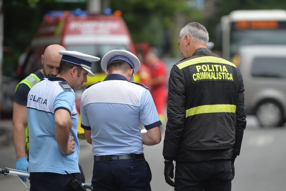LOVITURĂ DE GRAȚIE pentru polițiști: Guvernul anunță creșterea vârstei de pensionare