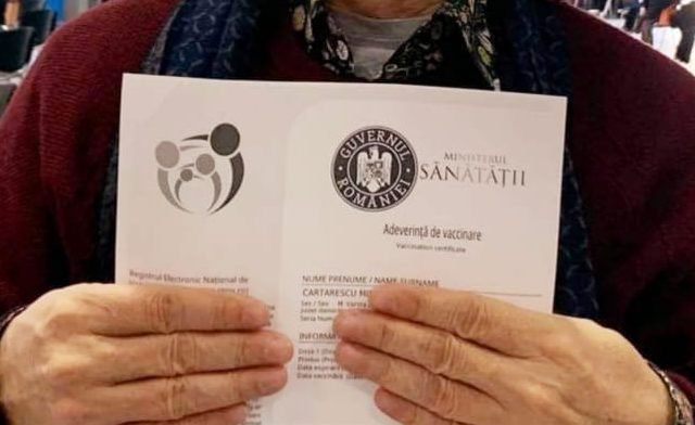 Accesul în restaurante, cinema, mall-uri, doar cu certificat de vaccinare. Unde se întâmpla asta deja