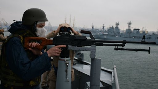 Ce cărți joacă România în conflictul proiectat de Rusia la Marea Neagră. Palatul Victoria a aprobat după lungi tergiversări Acordul româno-ucrainean vizând cooperarea militară.