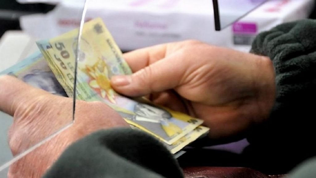 S-a votat legea prin care românii își pot cumpăra vechime în muncă pentru pensie