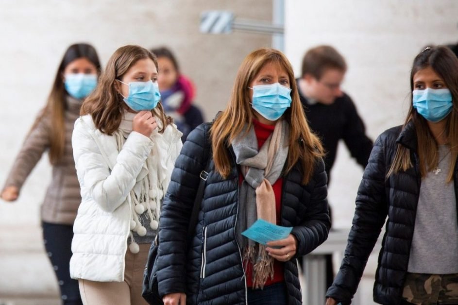 Din toamnă pregătiți-vă de valul 4 si de noi restricții. Nu s-a terminat!