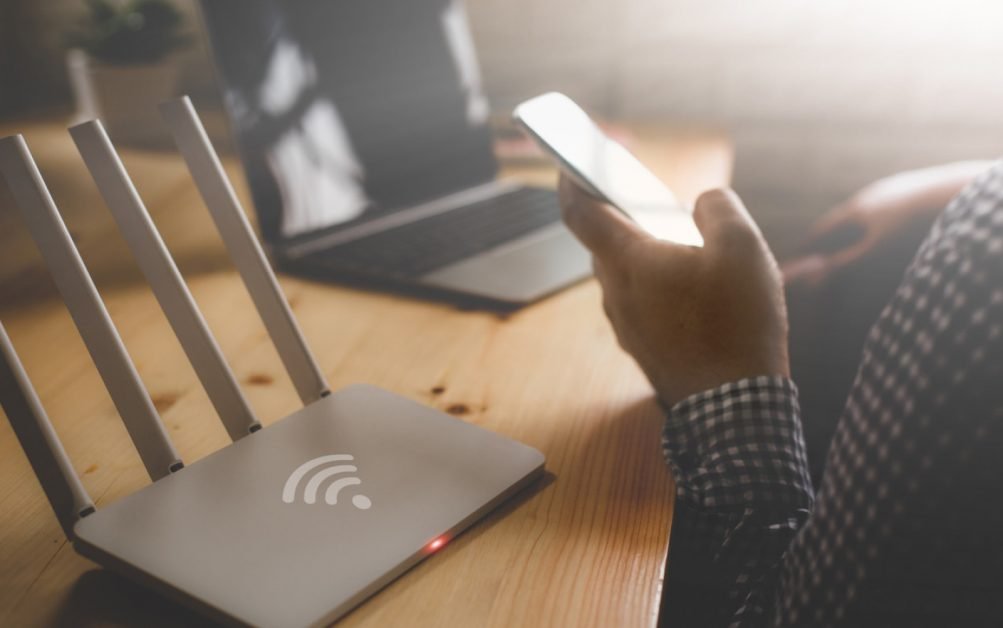 Ce trebuie să faceți dacă aveți un router WI-FI 5G acasă. Avertismentul medicilor despre radiații