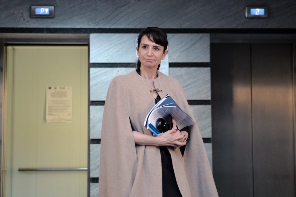 Fosta şefă a DIICOT, în care instituţia era condusă de Alina Bica, se pensionează la 49 de ani