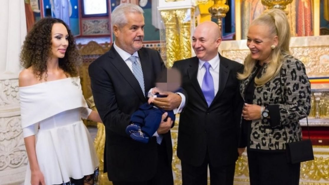 Codrin Ştefănescu îl elogiază pe Adrian Năstase: „Îl iubesc enorm şi sunt onorat că-i sunt prieten!”