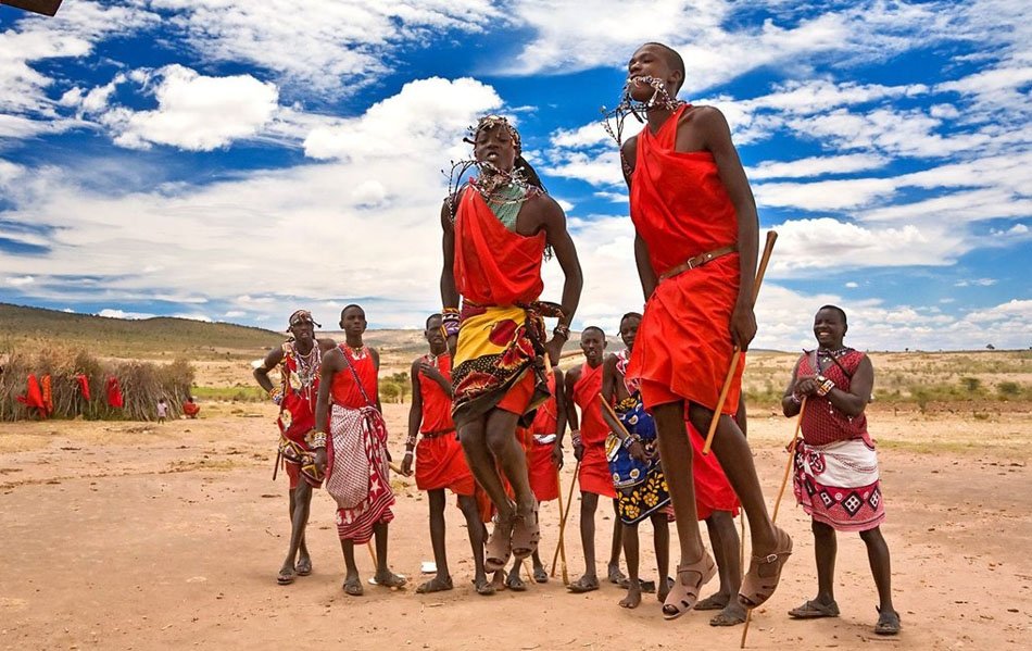 Masai, tribul care a fascinat lumea cu obiceiurile barbare pe care inca le pastreaza