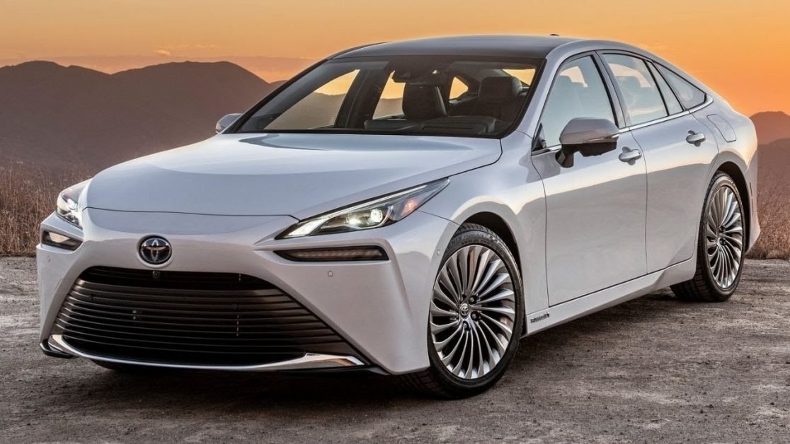 Nou record mondial: Toyota Mirai a parcurs 1.003 kilometri cu un singur plin de hidrogen