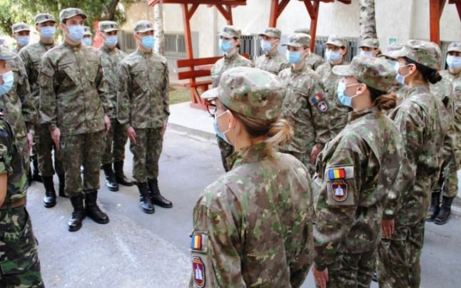 Încep recrutările în rândul populaţiei civile! Anunţ important de la MApN