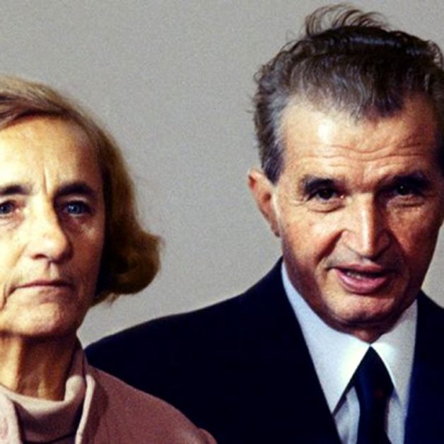 Alexandra este singura nepoată a lui Nicolae Ceaușescu. Are 23 de ani și este de o frumusețe rară.