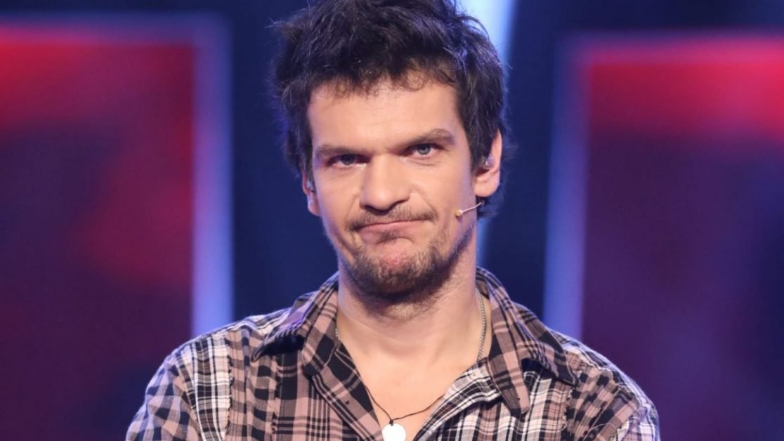 Tudor Chirilă dă de pământ cu clasa politică! „Războiul penibil din PNL ne costă pe noi. USR-PLUS nu a făcut nimic pentru artişti”