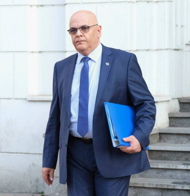 Cine a fost tatăl lui Raed Arafat şi cu ce se ocupa în Palestina