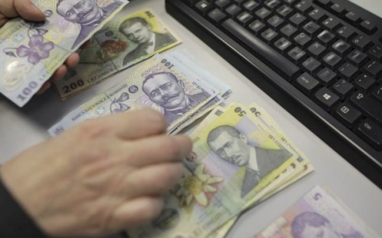 Rectificare bugetară: Guvernul vrea să taie bani de la bugetul de pensii, salarii, alocații