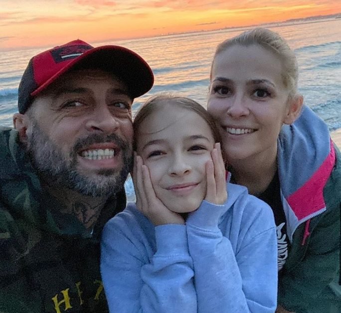 CRBL s-a mutat cu familia în Spania! Ce i-a determinat să plece din țară și cu ce se ocupă acum