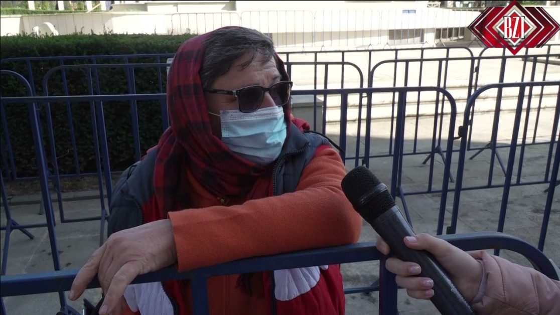 INCREDIBIL! Părăsită din păcate de soț pentru amantă, o femeie a venit să se roage la moaștele Sfintei Parascheva. Ce s-a întâmplat după