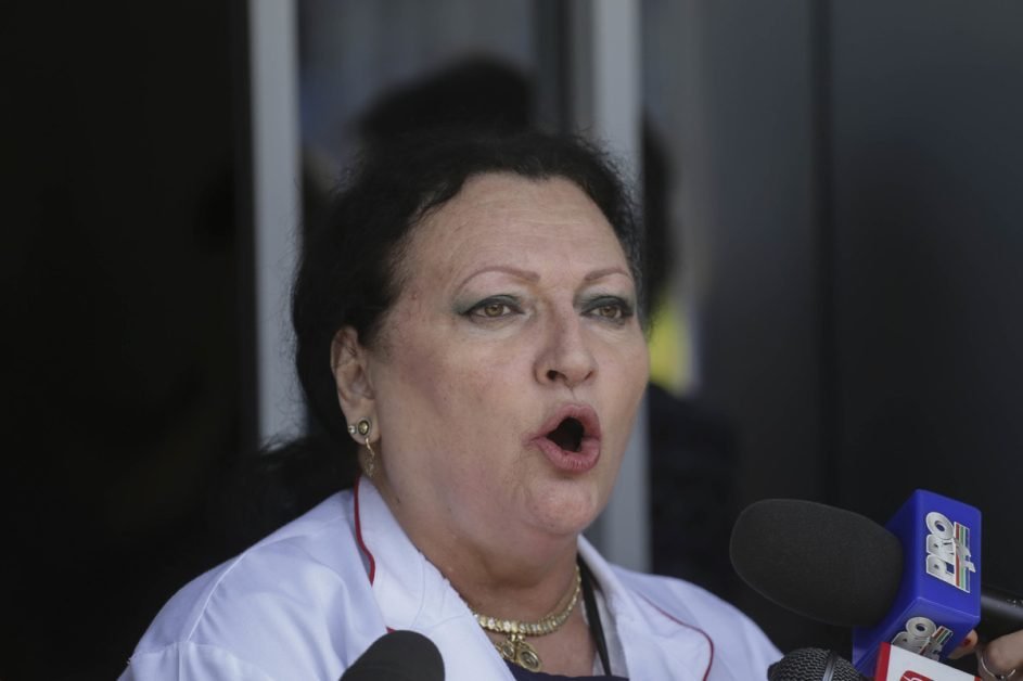 Monica Pop tună și fulgeră! Revoltată de cei care cer ca nevaccinaţii infectaţi cu covid-19 să plătească spitalizarea: „O nemernicie! „
