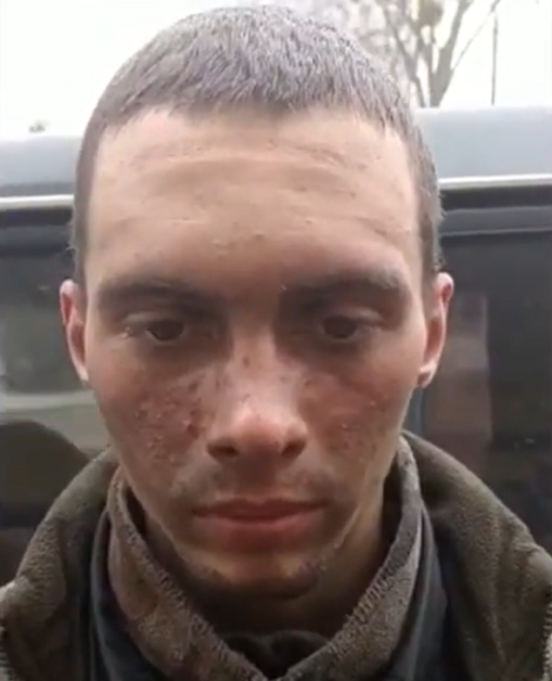 Video cu prizonieri din armata rusă. „Ce vrei să le transmiți părinților? Ai mamă, tată? – Desigur. Mamă, tată, nu am vrut să vin aici, m-au forțat.”