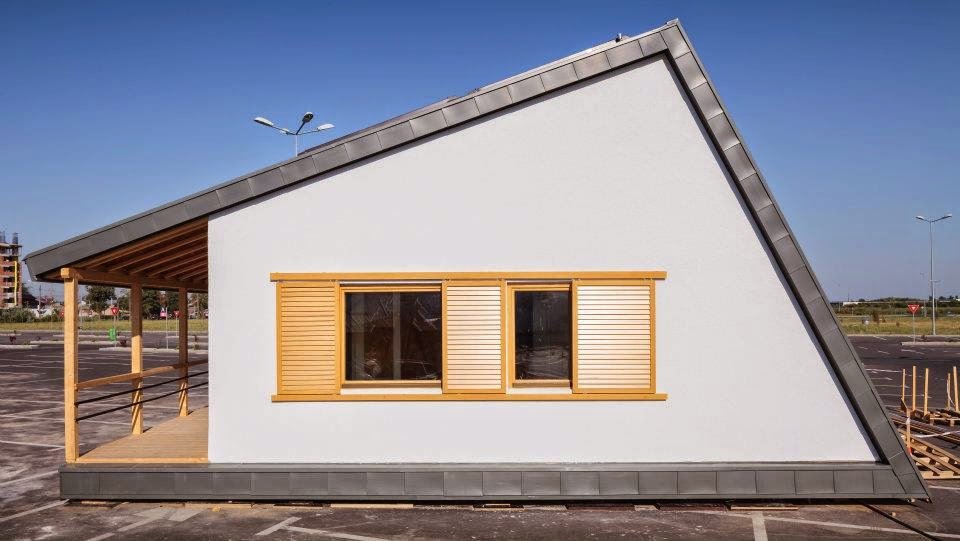 Viitorul in constructii! Casă construită de arhitecți români care nu are nevoie de gaze sau curent electric.