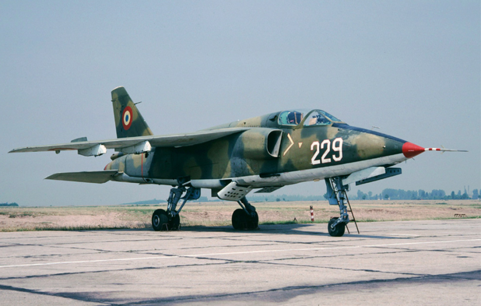 Ingineria fascinantă a lui IAR-93 Vultur, primul avion militar cu reacţie fabricat în România