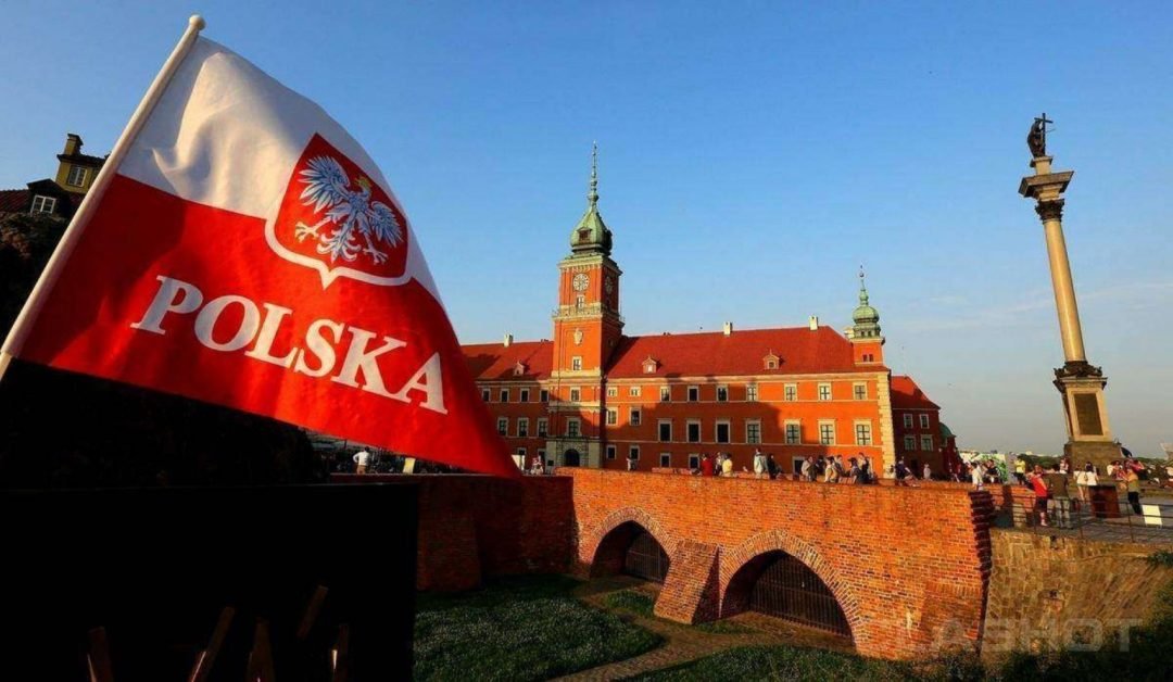Varşovia se revoltă împotriva Bruxelles-ului. Polonia consideră rupte acordurile cu UE privind reformele judiciare şi acuză Bruxellesul că o sancţionează mai dur ca pe Rusia