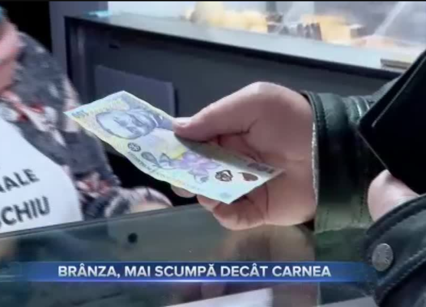 Fermieri: Brânza a devenit mai scumpă decât carnea