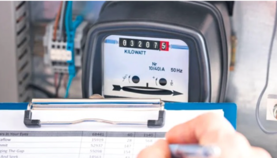 Electrica Furnizare, amendată de Protecția Consumatorului