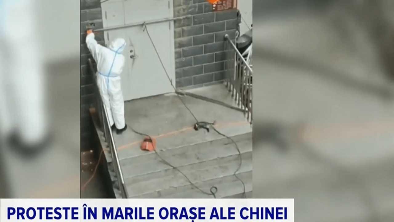 Proteste de amploare in China. Intrările în blocuri sunt sudate, iar aprovizionarea locatarilor se face o dată pe zi