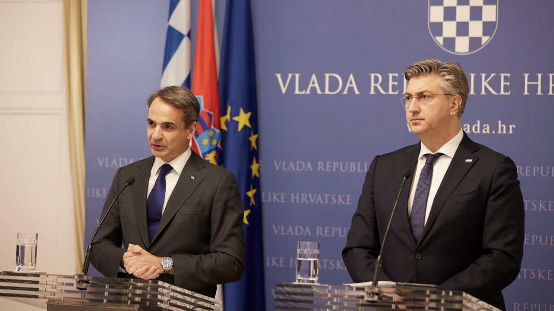 Cum a cedat Austria în fața Croației la votul pentru Schengen: a obținut gaze și a fost amenințată că firmele austriece nu vor primi contracte la marile lucrări de infrastructură. Croația, rută pentru migranții ilegali ajunși în Austria