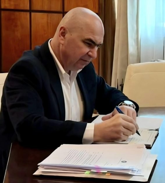 Bolojan cere sesiune extraordinară în Parlament pentru a fi votate 6 reforme cruciale