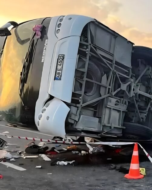 Accident în Turcia: șase morți și 43 răniți într-un autocar cu nuntași