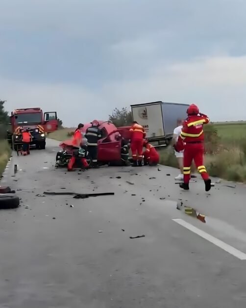 Accident mortal pe DJ381, lângă A2. Șofer de 54 de ani, decedat