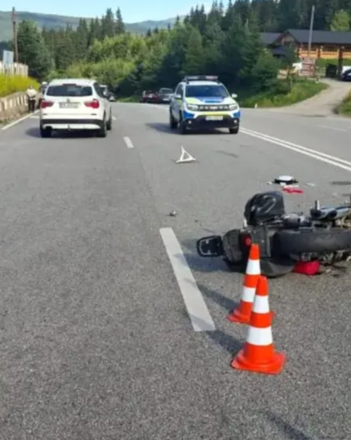 Motociclist mort în Pasul Mestecăniș, lovit de un șofer de 18 ani