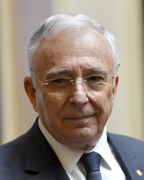 BNR recomandă rezervă de numerar acasă. Ce sumă și de ce